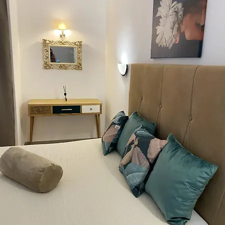 Cozy In 60 M² With Balcony Garden View Appartement *