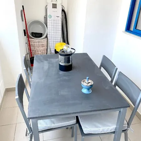 Cozy In 60 M² With Balcony Garden View Apartmán Portimão